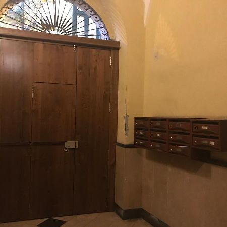 Salerno B&B In Centro エクステリア 写真